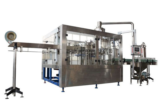 Plastiküberwurfmutter 3 in 1 Flaschenabfüllmaschine alkoholfreien Getränkes Monoblock